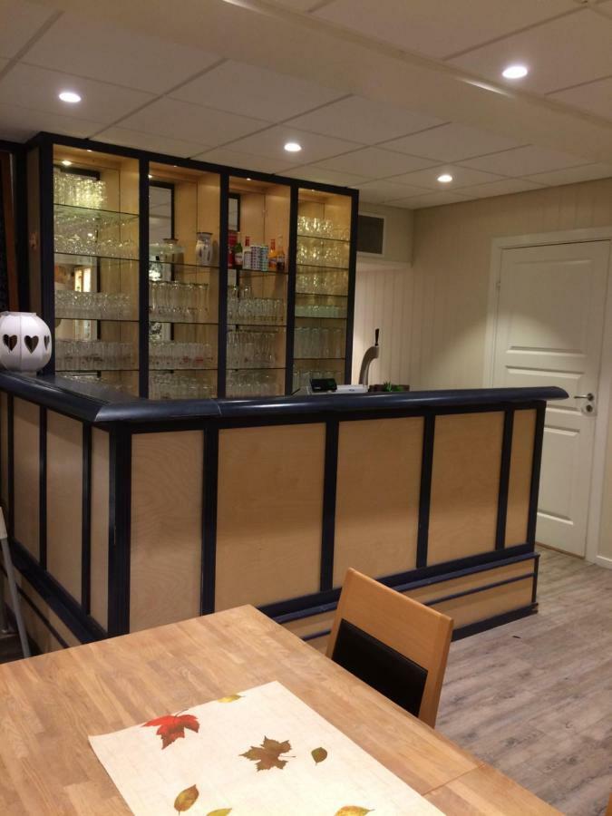 Mjosvang Kafe Vang I Valdres エクステリア 写真